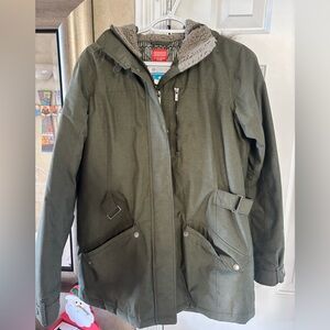 women’s Columbia coat